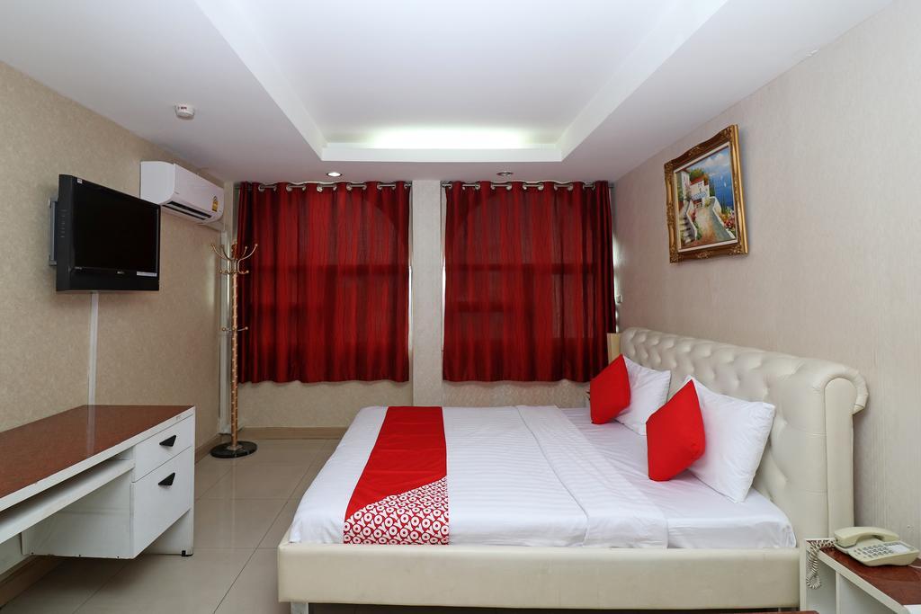 Diamond Residence Silom Bangkok Extérieur photo