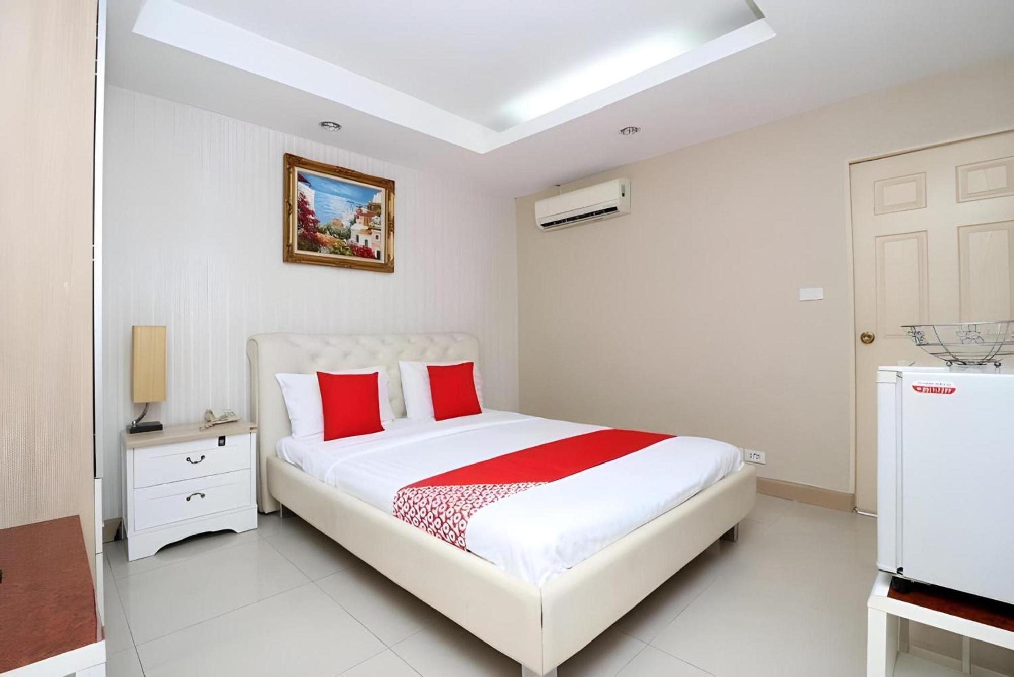 Diamond Residence Silom Bangkok Extérieur photo