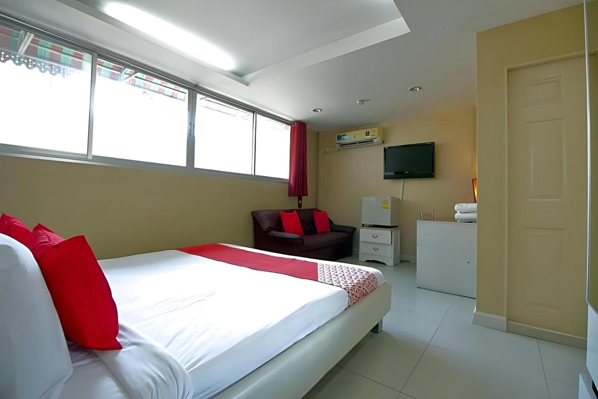 Diamond Residence Silom Bangkok Extérieur photo